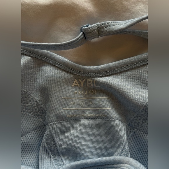 AYBL USA - Motion Seamless Sky Blue Gym Workout Set - Picture 8 of 9